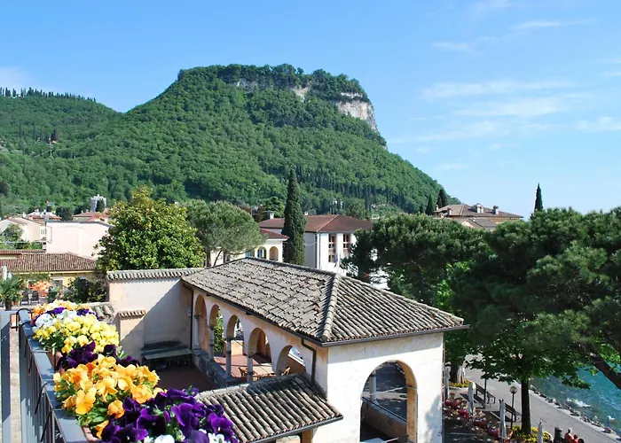 Albergo All'Ancora Garda 